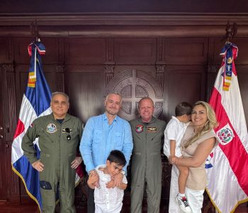 Clouds Air y MiaCargo, realizan una visita institucional a la Fuerza Aérea Dominicana